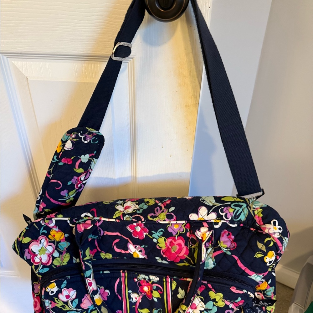 Vera Bradley’s Travel Weekender Floral Quilted Shoulder Bag